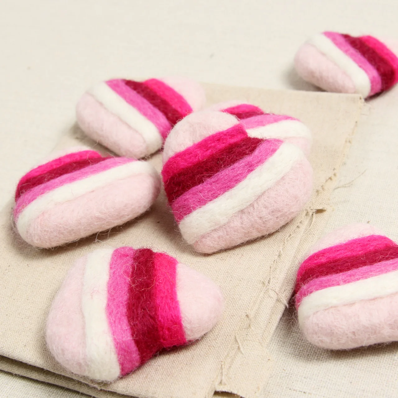 XOXO Pinks, Heart Striped - Image 2